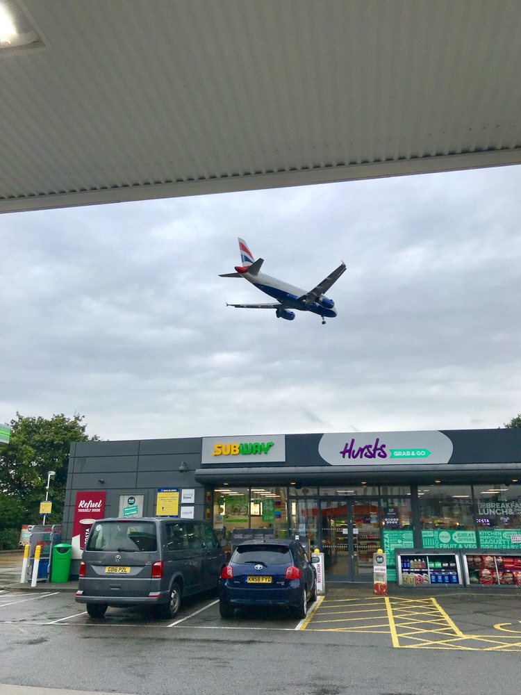 HATTON CROSS FILLING STATION Great South West Road, Feltham, London, United Kingdom Gas