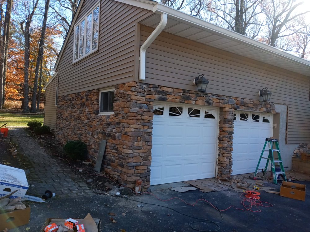 Slide of Skylands Contracting Solutions