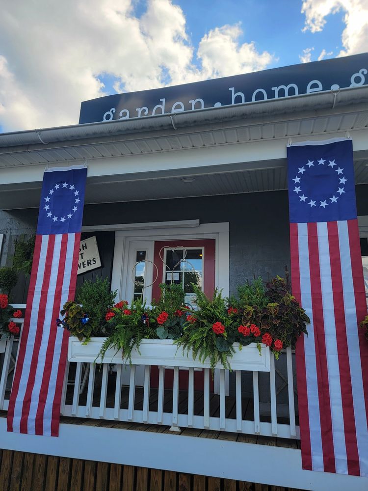 THE MERCANTILE AT THREE CROSSES Updated July 2024 23 Photos 3835B