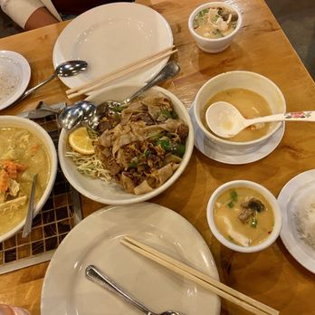 Chon Thai Food - Yellow Curry, Drunken Noodle, Tom Kha Chicken Soup - Thai Near Me - Chandler, Arizona