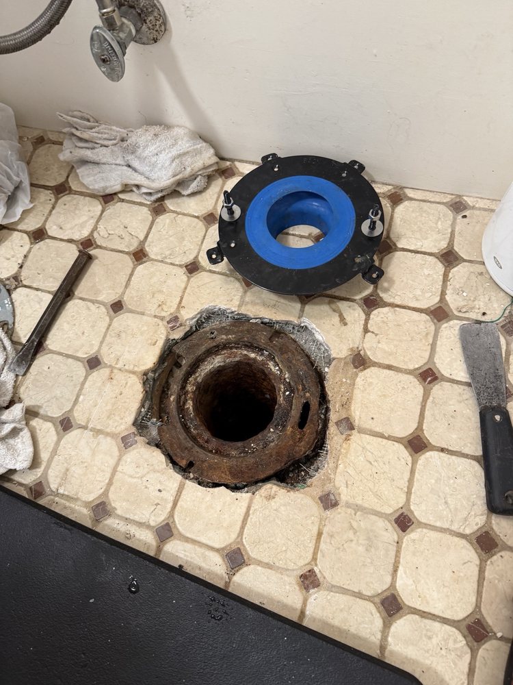 Slide of TNT Plumbing & Drain Service