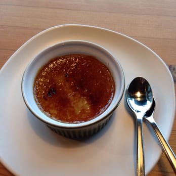 Crackle Creme - Earl grey creme brûlée - Desserts Near Me - Vancouver, British Columbia Crackle Creme - Earl grey creme brûlée - Desserts Near Me - Vancouver, British Columbia