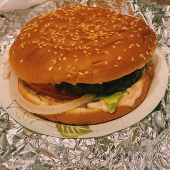 Shell's Food & Mini Golf - Ranch burger - Sandwiches Near Me - Temple, Pennsylvania