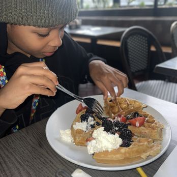 Off Street Cafe - Kids Belgian Waffle with Fruit & Whipped Cream - American Near Me - Cerritos, California