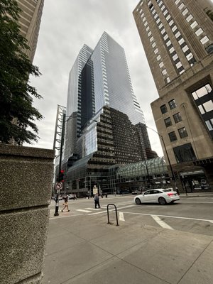 Ogilvie Transportation Center by null