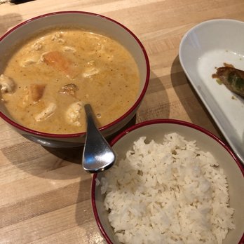 Lung Yai Thai Tapas - Tapas/Small Plates Near Me - Miami, Florida