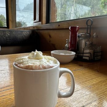 Troll's - Hot chocolate - Fish & Chips Near Me - West Vancouver, British Columbia