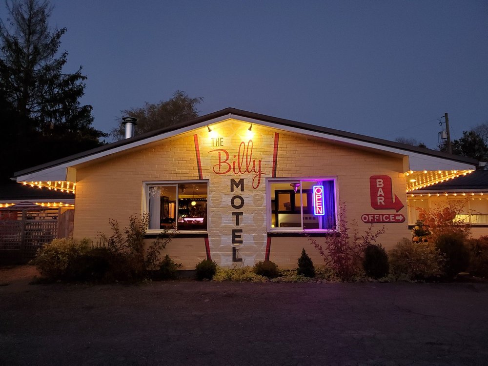 THE BILLY MOTEL Updated September 2024 73 Photos & 37 Reviews