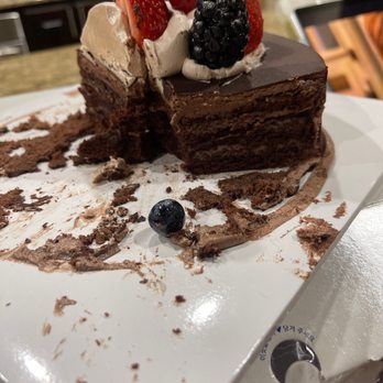 Paris Baguette - The chocolate cake with no flavor and tons of this frosting that is gross. - Bakeries Near Me - Katy, Texas Paris Baguette - The chocolate cake with no flavor and tons of this frosting that is gross. - Bakeries Near Me - Katy, Texas