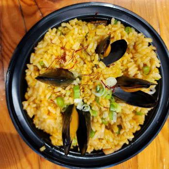Flor Do Mar Seafood & Paella - Paella Valencia - Seafood Near Me - Hartford, Connecticut Flor Do Mar Seafood & Paella - Paella Valencia - Seafood Near Me - Hartford, Connecticut