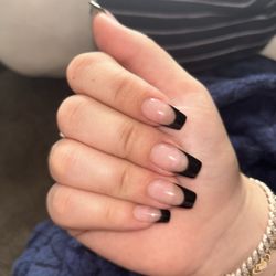 Crimson Nails & Spa