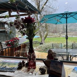Sams Creek Cellars - Inside area