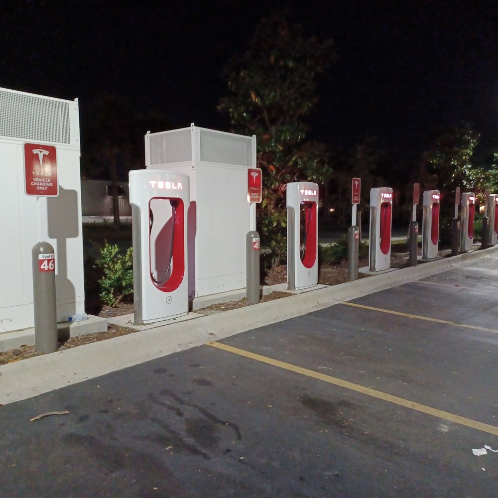 TESLA CHARGING STATION Updated September 2024 3312 W Silver Springs