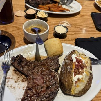 Glory Days Grill - Sports Bars Near Me - Winter Haven, Florida Glory Days Grill - Sports Bars Near Me - Winter Haven, Florida