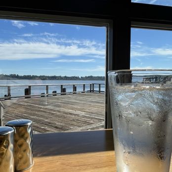 Semiahmoo Resort, Golf & Spa - Breakfast with a view - Hotels Near Me - Blaine, Washington