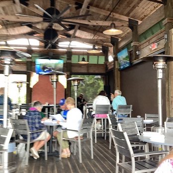 Rumrunners - Entertainment - Seafood Near Me - Cape Coral, Florida