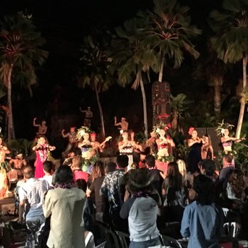 Chief's Luau - Performing Arts Near Me - Kapolei, Hawaii