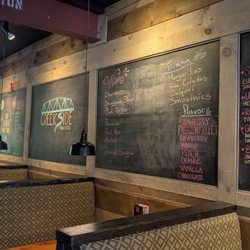 Creekside Bar And Bistro