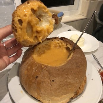 Restaurante Beira-Mar - Seafood soup in bread bowl - Tapas/Small Plates Near Me - Angra do Heroísmo, 20