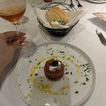 The Crossing - Tuna tartare - New American Near Me - Clayton, Missouri The Crossing - Tuna tartare - New American Near Me - Clayton, Missouri