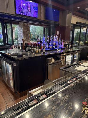 Tuscan Cove Bar & Patio by null