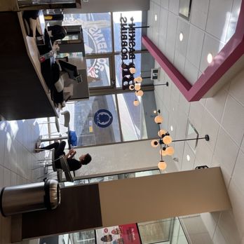 Baskin-Robbins - Ice Cream & Frozen Yogurt Near Me - Burnaby, British Columbia Baskin-Robbins - Ice Cream & Frozen Yogurt Near Me - Burnaby, British Columbia
