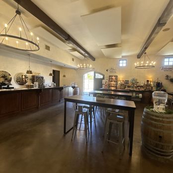 Danza del Sol Winery - Wine Tours Near Me - Temecula, California Danza del Sol Winery - Wine Tours Near Me - Temecula, California