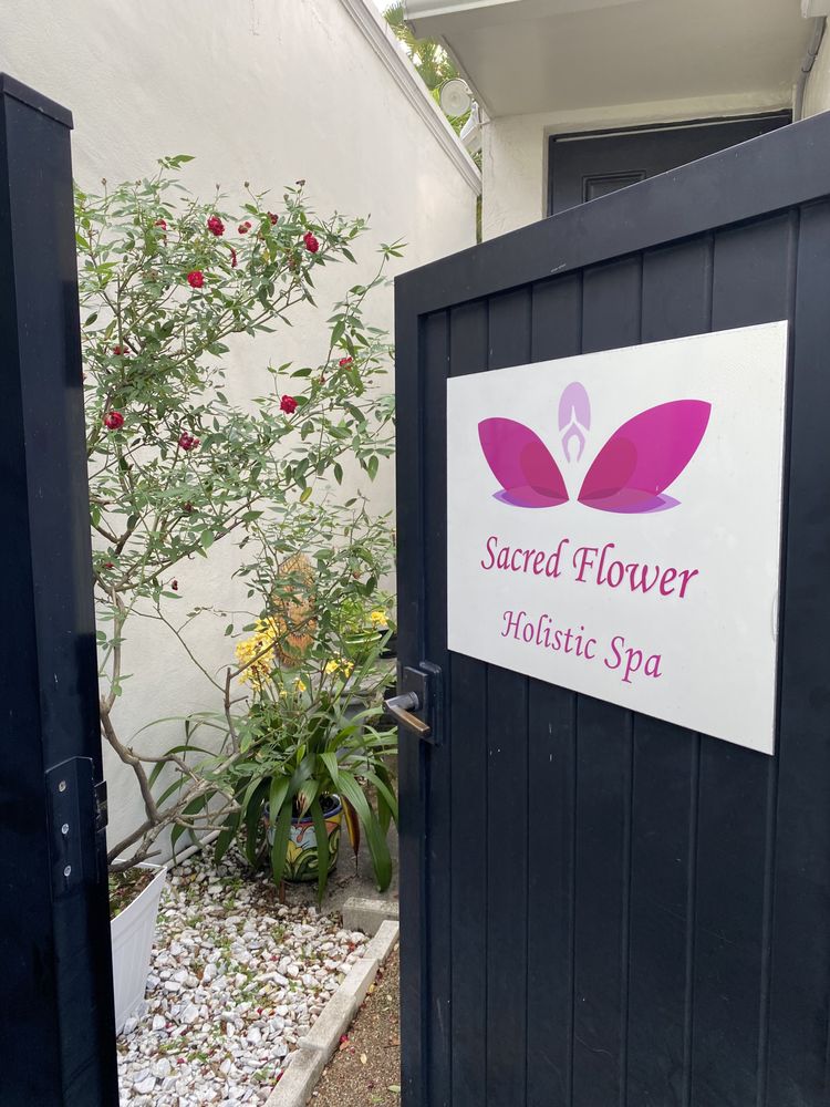 Sacred Flower Holistic Spa Logo