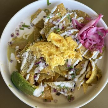 Quiero Brunch - Zesty chilaquiles - Mexican Near Me - Temecula, California