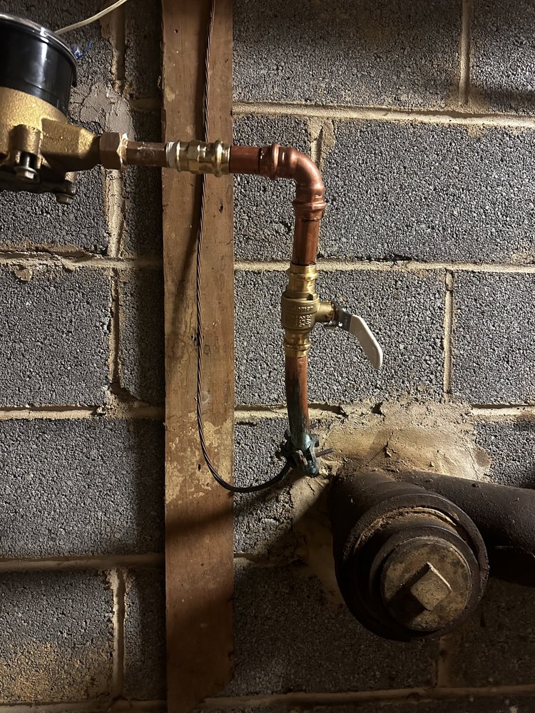 Slide of G&R Home Solutions