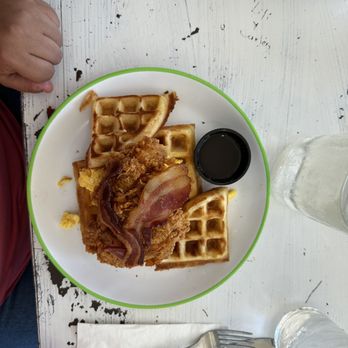 Bacon Bitch - NEW FRIED CHICKEN & WAFFLES - Breakfast & Brunch Near Me - Miami, Florida Bacon Bitch - NEW FRIED CHICKEN & WAFFLES - Breakfast & Brunch Near Me - Miami, Florida