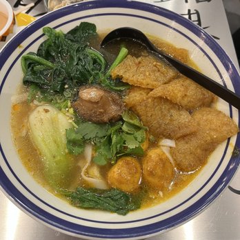 Petit Noodle - Chinese Near Me - Toronto, Ontario