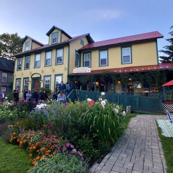 2 Cats Bar Harbor - Line before 7am opening - Coffee & Tea Near Me - Bar Harbor, Maine 2 Cats Bar Harbor - Line before 7am opening - Coffee & Tea Near Me - Bar Harbor, Maine