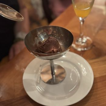 Tutto Italia Ristorante - Chocolate gelato - Italian Near Me - Lake Buena Vista, Florida Tutto Italia Ristorante - Chocolate gelato - Italian Near Me - Lake Buena Vista, Florida