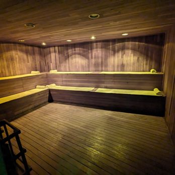 SE Spa - Hydrotherapy session / water ceremony step 1 of 8. Dry hot sauna. - Day Spas Near Me - Playa del Carmen, ROO
