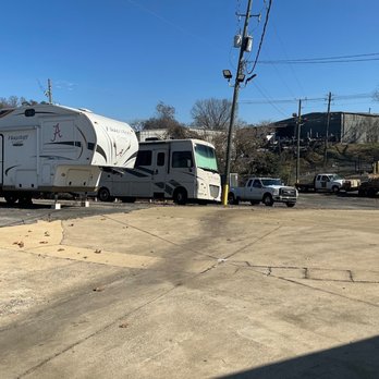 iStorage - Self Storage Near Me - Birmingham, Alabama