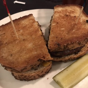 Hideaway Grille - Patty melt - American Near Me - North Tonawanda, New York