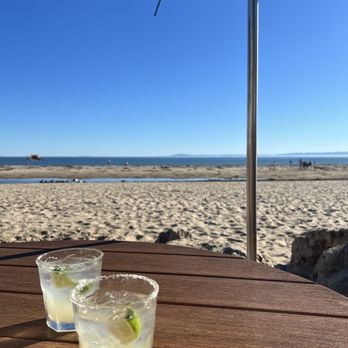 Shoreline Cafe - Skinny & Regular Margarita - Seafood Near Me - Santa Barbara, California Shoreline Cafe - Skinny & Regular Margarita - Seafood Near Me - Santa Barbara, California