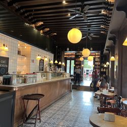 Cafe Michelena - The inside