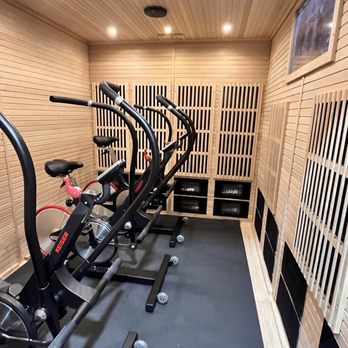 HOTWORX - Sacramento, CA - Arden-Arcade - Hot Blast bikes - Yoga Near Me - Sacramento, California