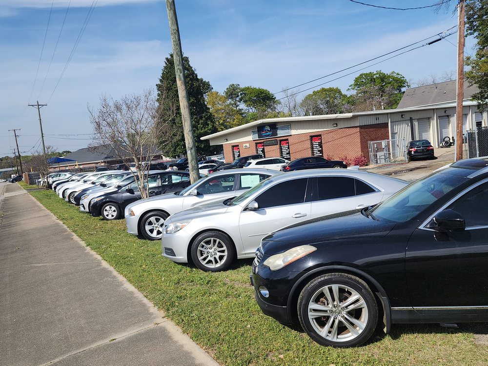 OAK GROVE AUTOMOTIVE Updated October 2024 23 Photos 210 9th St