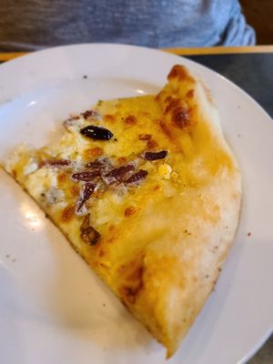 Mezza Luna Pizzeria by null