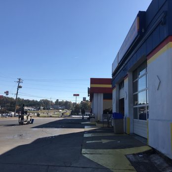 Spiffy's Car Wash - Car wash and oil change/lube shop - Car Wash Near Me - Tuscaloosa, Alabama