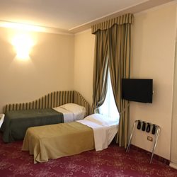 Grand Hotel Cadenabbia - Doesn't look like what's on their website!