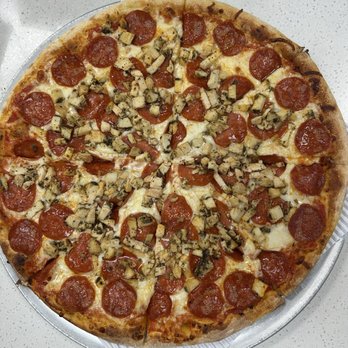 Fuze Pizza - My costume pizza - Pizza Near Me - Corona, California