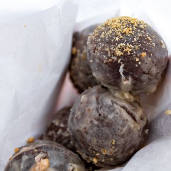 Bigwig Donuts - S'mores - Donuts Near Me - Salem, Oregon