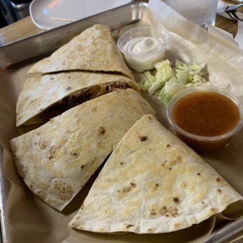 Bubba’s Bones & Brews - Quesadilla with Brisket. - Gastropubs Near Me - Cathedral City, California