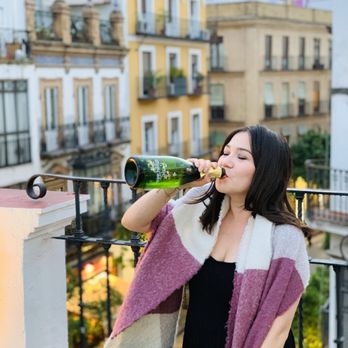 Sevilla Inn Backpackers - Vacation Rentals Near Me - Seville, SE