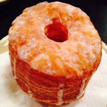 Brewtown Newtown - Glazed Cronut - Breakfast & Brunch Near Me - Newtown, NSW