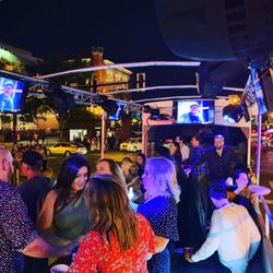 Upstage Party Bus - Best Tour in Nashville